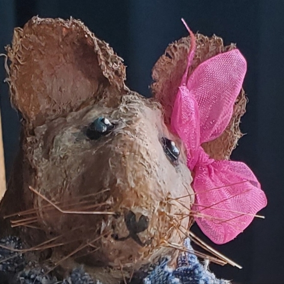 Handmade Momma Mouse with Baby mouse papermache fiber arts mixed media - Picture 8 of 8